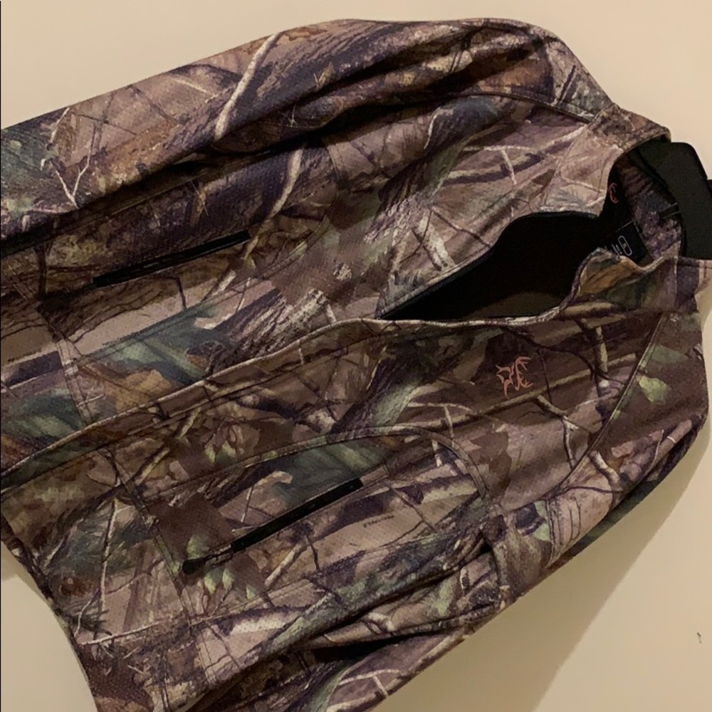 Women’s camo jacket